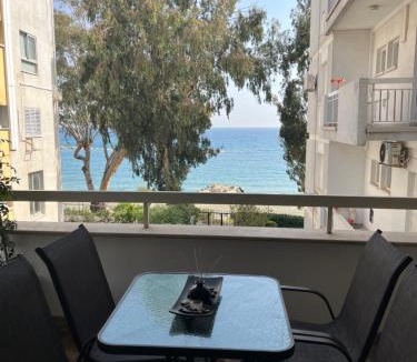 Agios Tychon Apartment | SEA VIEW AMATHUS LUXURY APT