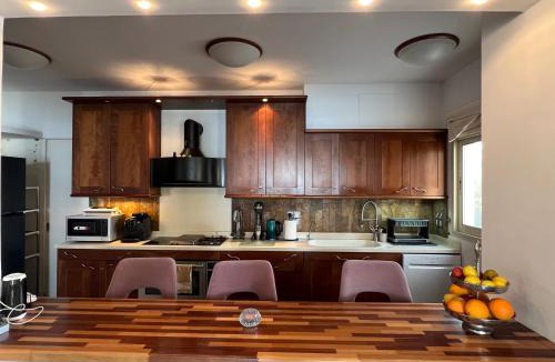 Agios Tychon Apartment | SEA VIEW AMATHUS LUXURY APT