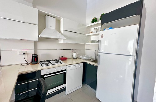 Esentepe Apartment | Sea-view apartment with balcony – Sea Magic Park, Esentepe