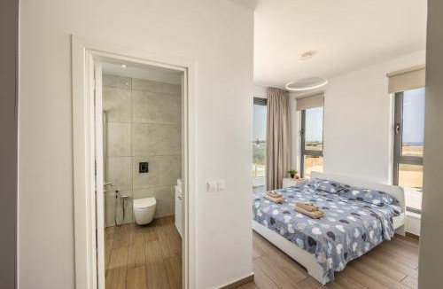 Kapparis House | Seaside Emerald