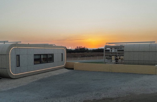 Maroni House | Seaside luxury stays, Modern pod homes. Wake up by the sea!