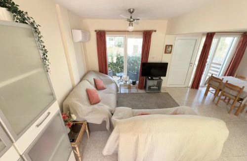 Protaras House | SeaTurtle Beach House
