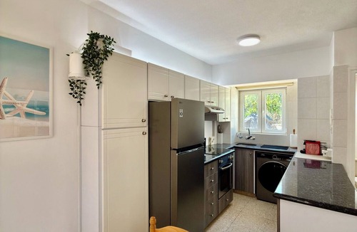 Protaras House | SeaTurtle Beach House, Top Location Green Bay