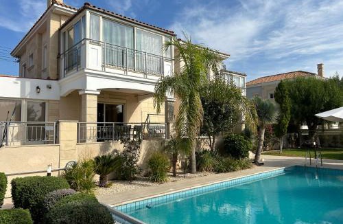 Agios Tychon Villa | SeaView 6 Bedroom Villa & Private Pool