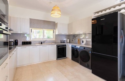 Agios Tychon House | SeaView Blue Pearl Villa Limassol