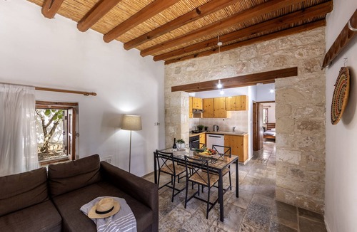 Droushia Villa | Simeon Estate: Cozzy Stone House with Private Pool