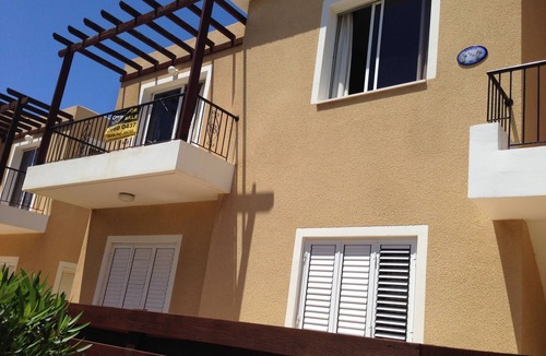 Universal Apartment | Sirena Sunrise