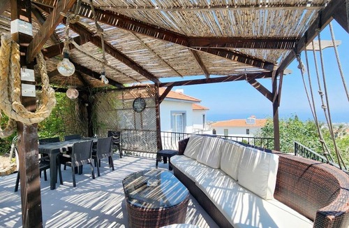 Catalkoy Villa | Sleeps6-PrivatePool-SeaViews-PetFriendly