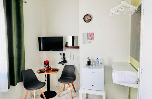Historical Center Apartment | Smart Comfort RoomN2 with Private Bathroom in best Location Beach 250m