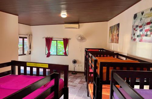 El Transito Hostel | SOLID Surf Camp Hostel Nicaragua