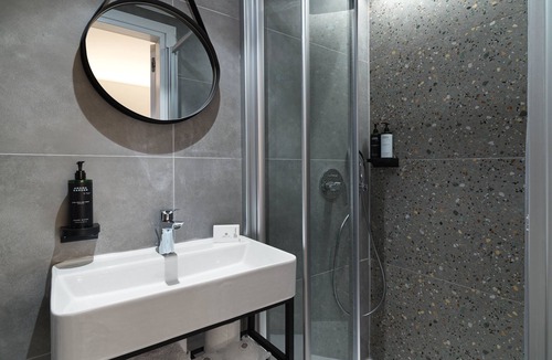 Platres Apartment | Spcious Studio Suites
