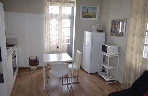 Aradippou Apartment | St. Lazaros Studios