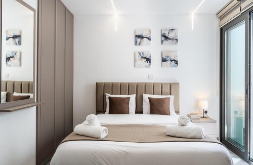 Larnaca City Centre Apartment | Starlight Studio in City Center