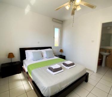 Koloni Apartment | STAY Anthea Gardens - Calm Living