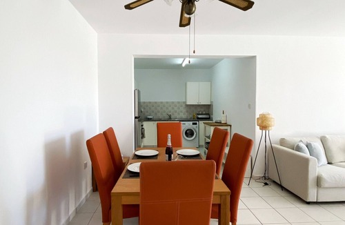 Koloni Apartment | STAY Anthea Gardens- Calm Living