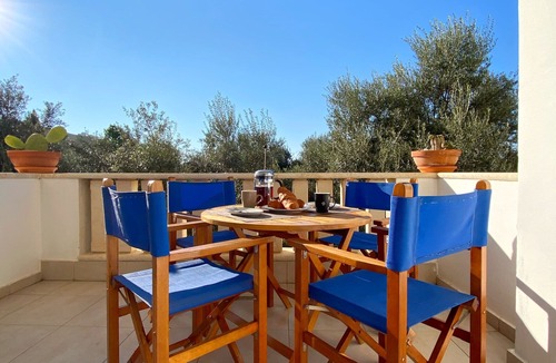 Mandria Apartment | STAY Meadow Vista Apartment