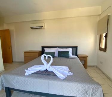 Peyia Town Villa | STAY Poseidon Villa