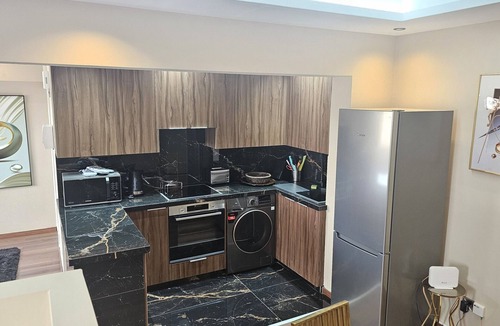 Larnaca Apartment | STAY Van Gogh Apartment