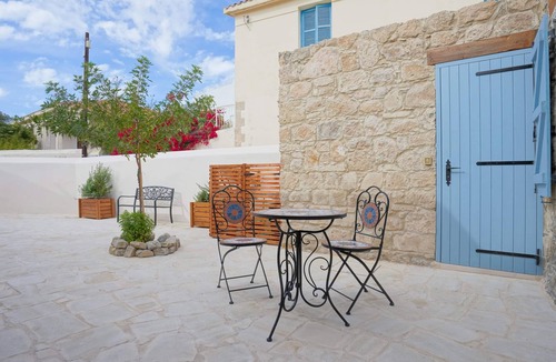 Old Town House | stonebuilt HiddenHouse