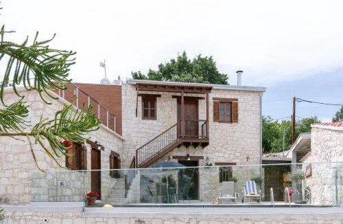 Kallepia Villa | Stonehouse with private swimming pool