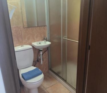 Oroklini Apartment | STOP! Book Now 3 Bedroom Large Apartment in Oroklini