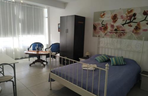 Skala Apartment | Studio Apartment Near the Beach