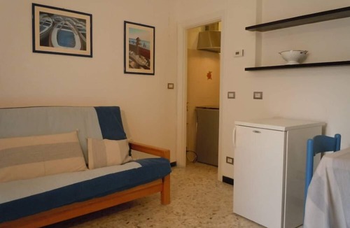 Levanto Apartment | Studio flat in the heart of historical center of Levanto to explore Cinque Terre