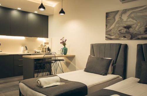 Trikomo Apartment | Studio Flat w Shared Pool 4 min to Beach in Iskele