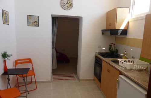 Peyia Town Apartment | Studio-Loft near Akamas
