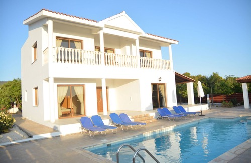 Agios Georgios Pegeias Villa | Stunning 4 Bedroom Villa -Private Pool - Sea View