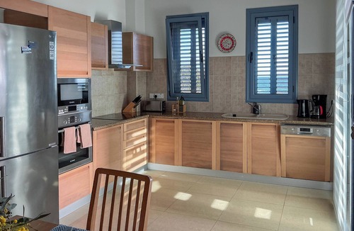 Ayia Thekla Villa | Stunning 5-bedroom Sea Front Villa with Private Pool