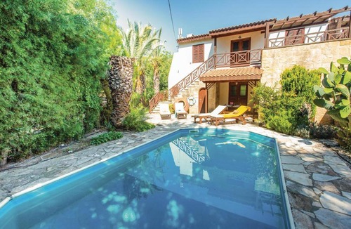 Miliou House | Stunning home in Miliou Paphos with 3 Bedrooms, Sauna and Outdoor swimming pool