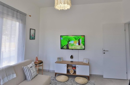 Kyrenia District Apartment | Stunning Seaview Haven 3 min to Beach in Lapta