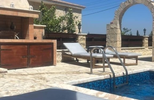 Kallepia Villa | Stunning Stone Villa with Private Pool and Panoramic Mountain Vistas