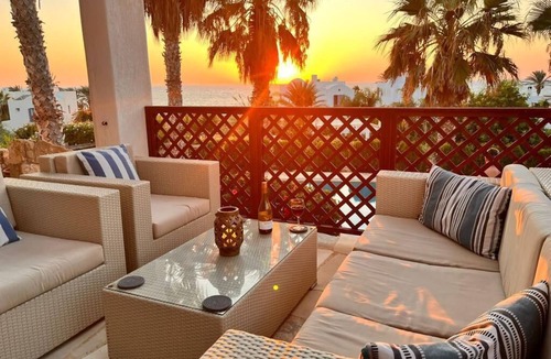 Chlorakas Villa | Stunning Villa 200m from the Sea