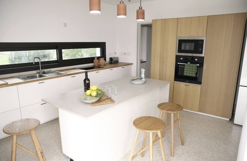 Pano Akourdalia Villa | Stylish and modern 3 bedroom villa, with infinity pool, mountain and sea views