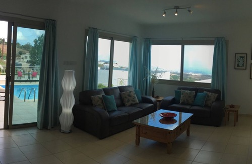 Droushia Villa | Stylish Luxury Villa With Private Pool And Panoramic Views, family friendly.