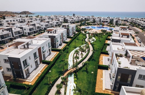 Gastria Apartment | Stylish one-bedroom apartment in a beachfront resort in Bogaz