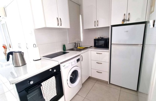 Larnaca Apartment | Stylish Studio: 2 Minutes from Kastella Beach