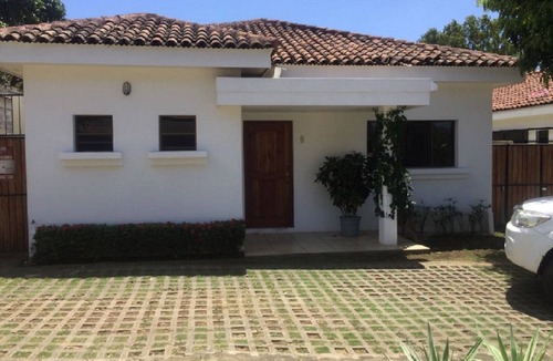 Villa Fontana Villa | Summertime Villa, the pool is just for you!