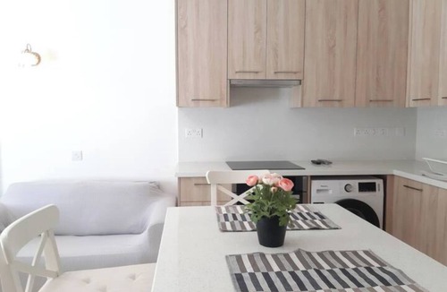 Agios Tychon Apartment | Sun sea B102 apartment by the beach by Sky Universe