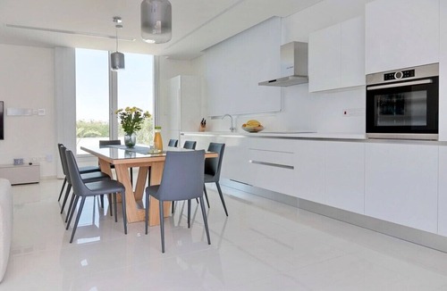 Paralimni Villa | Sunflower Seaview Villa | 3BR, Pool & Jacuzzi
