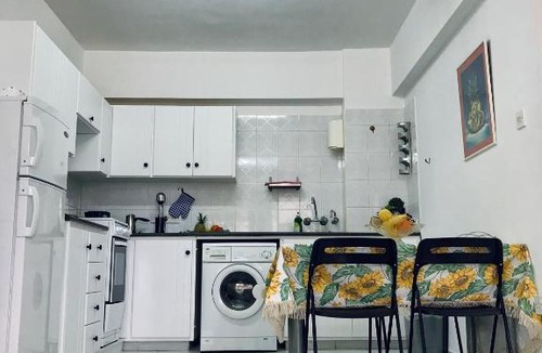 Kapparis Apartment | Sunny & Comfortable Apartment