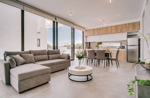 Pernera Villa | SunnyVillas:2BR+Ensuite CozyVilla*Private Pool*AL9