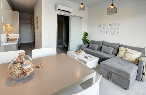 Kapparis Apartment | SunnyVillas: Suite Mythical*GYM*Swimming Pool*S10