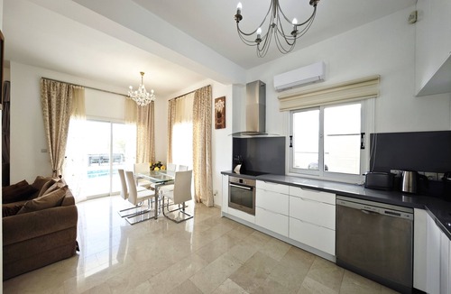 Pegeia Villa | SunResidence, 3 bed, first line, Coral bay