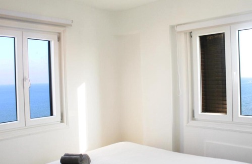 Larnaca Apartment | Sunrise Seaview Apartment