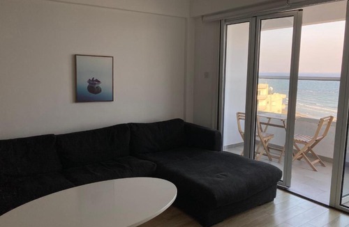 Larnaca Apartment | Sunrise Seaview Apartment