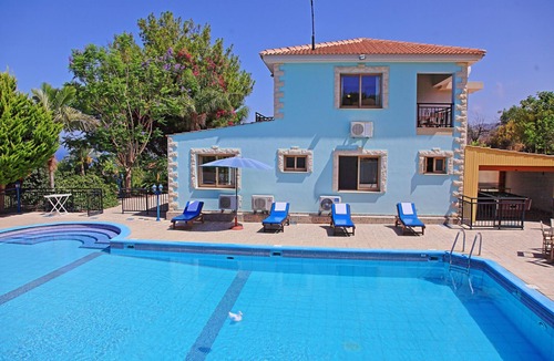 Ayia Marina Chrysochous Villa | Sunset views, Air- conditioned, huge pool, private parking