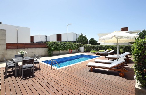 Paphos Villa | SUPERB BEACH Villa, Modern, heated Pool, ideal for weddings, Quiet area (4) 307
